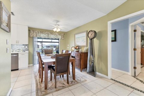 House in Port Charlotte, Florida 2 bedrooms, 124.3 sq.m. № 1737288 - photo 20