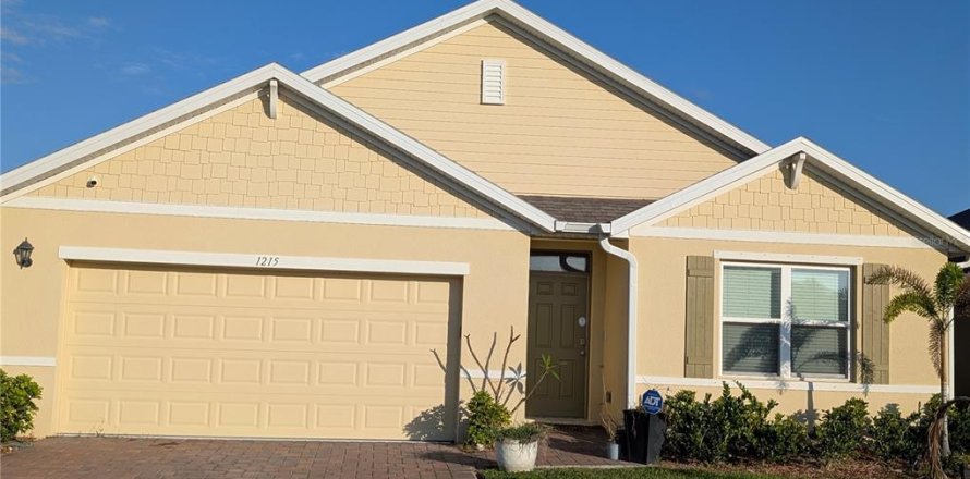 Villa ou maison à Palm Bay, Floride 4 chambres, 170.01 m2 № 2198735