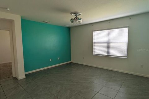 Villa ou maison à vendre à Palm Bay, Floride: 4 chambres, 170.01 m2 № 2198735 - photo 11