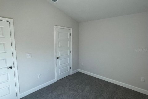 House in Dade City, Florida 4 bedrooms, 169.08 sq.m. № 1279493 - photo 22