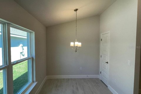 House in Dade City, Florida 4 bedrooms, 169.08 sq.m. № 1279493 - photo 10