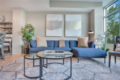 Condominio en alquiler en Orlando, Florida, 2 dormitorios, 117.8 m2 № 1854098 - foto 22