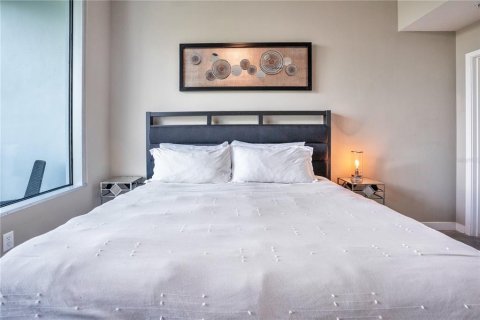Condominio en alquiler en Orlando, Florida, 2 dormitorios, 117.8 m2 № 1854098 - foto 26