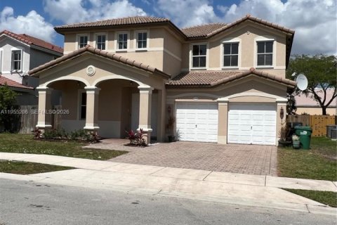 Villa ou maison à Miami, Floride 4 chambres, 309.36 m2 № 2009799
