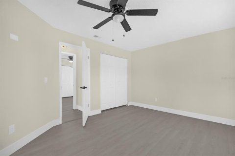 Casa en venta en Kissimmee, Florida, 3 dormitorios, 130.43 m2 № 1882906 - foto 10