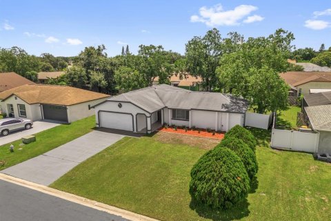 Casa en venta en Kissimmee, Florida, 3 dormitorios, 130.43 m2 № 1882906 - foto 24