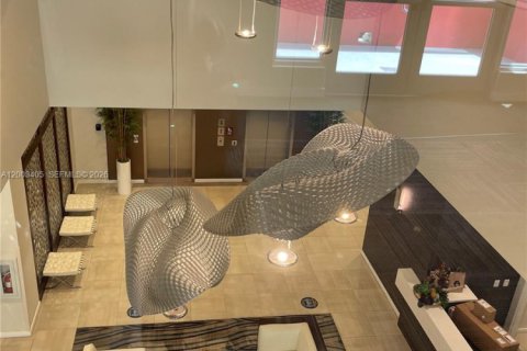 Condo in Doral, Florida, 3 bedrooms № 2170430 - photo 30