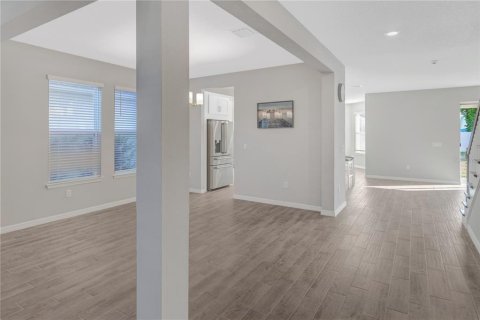 Villa ou maison à louer à Riverview, Floride: 5 chambres, 325.72 m2 № 2319154 - photo 5