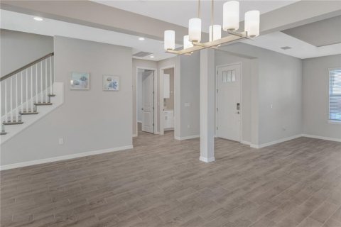 Villa ou maison à louer à Riverview, Floride: 5 chambres, 325.72 m2 № 2319154 - photo 8