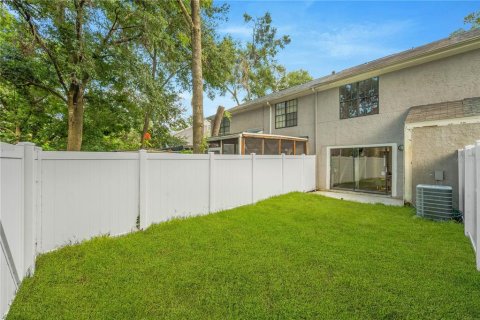 Townhouse in Brandon, Florida 2 bedrooms, 101.08 sq.m. № 1872932 - photo 27