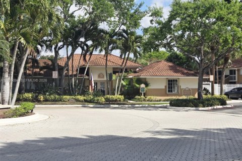 Condominio en alquiler en Plantation, Florida, 1 dormitorio, 74.79 m2 № 2058012 - foto 21