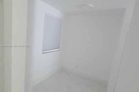 Condominio en alquiler en Plantation, Florida, 1 dormitorio, 74.79 m2 № 2058012 - foto 7