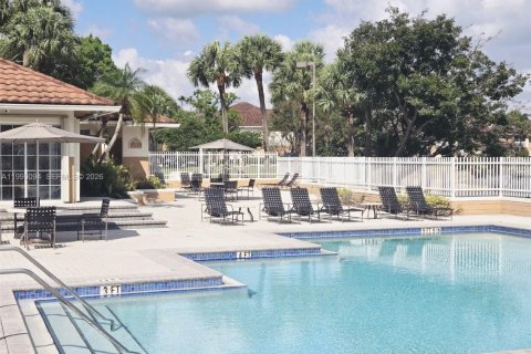 Condominio en alquiler en Plantation, Florida, 1 dormitorio, 74.79 m2 № 2058012 - foto 23