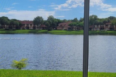 Condominio en alquiler en Plantation, Florida, 1 dormitorio, 74.79 m2 № 2058012 - foto 17