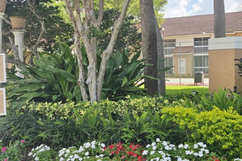 Condominio en alquiler en Plantation, Florida, 1 dormitorio, 74.79 m2 № 2058012 - foto 20