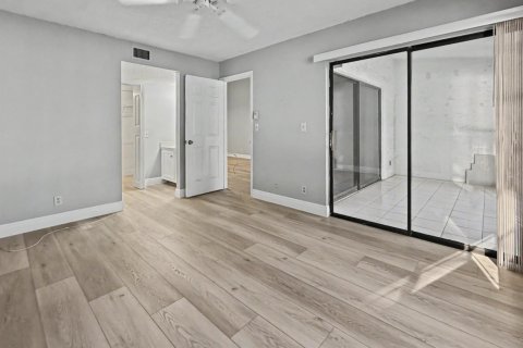 Copropriété à louer à Boca Raton, Floride: 2 chambres, 86.86 m2 № 2246630 - photo 15