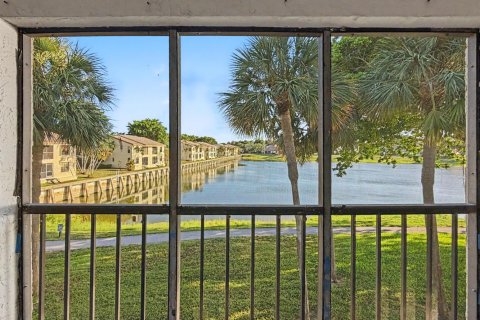 Copropriété à louer à Boca Raton, Floride: 2 chambres, 86.86 m2 № 2246630 - photo 17