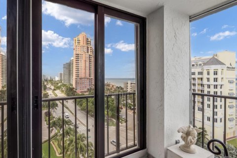 Condo in Fort Lauderdale, Florida, 2 bedrooms  № 2431263 - photo 6