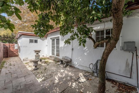 Купить виллу или дом в Майами, Флорида 2 спальни, 107.86м2, № 2026343 - фото 26