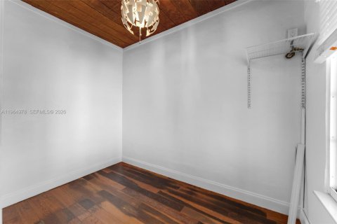 Купить виллу или дом в Майами, Флорида 2 спальни, 107.86м2, № 2026343 - фото 12