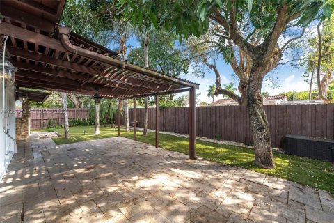 Купить виллу или дом в Майами, Флорида 2 спальни, 107.86м2, № 2026343 - фото 25