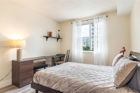 Снять в аренду кондоминиум в Санни-Айлс-Бич, Флорида 2 спальни, 95.13м2, № 1922337 - фото 26