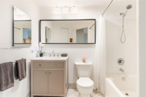 Снять в аренду кондоминиум в Санни-Айлс-Бич, Флорида 2 спальни, 95.13м2, № 1922337 - фото 22