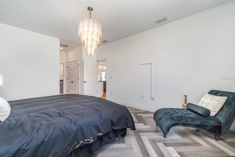 House in Port Charlotte, Florida 4 bedrooms, 208.94 sq.m. № 1545406 - photo 26