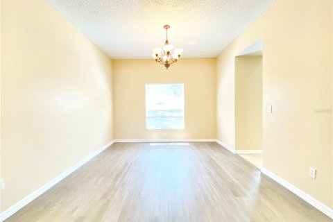 Casa en alquiler en Orlando, Florida, 4 dormitorios, 226.5 m2 № 1838883 - foto 13