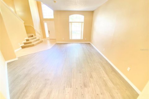 Casa en alquiler en Orlando, Florida, 4 dormitorios, 226.5 m2 № 1838883 - foto 6