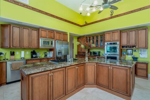 Casa en venta en Punta Gorda, Florida, 7 dormitorios, 834.36 m2 № 1759301 - foto 12