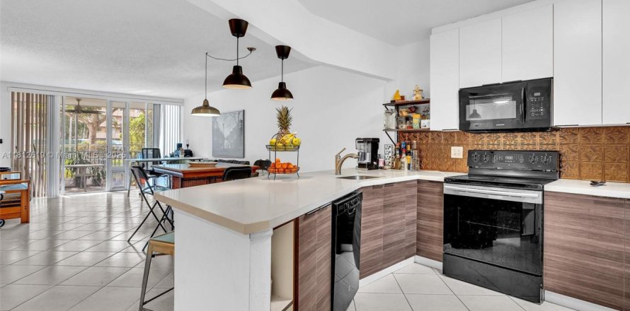 Condo à Miami, Floride, 2 chambres № 1762731