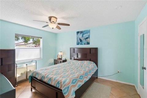 Copropriété à vendre à Sarasota, Floride: 2 chambres, 89.56 m2 № 2390906 - photo 5