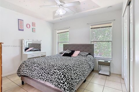 Townhouse in Kissimmee, Florida 3 bedrooms, 110.27 sq.m. № 1727620 - photo 18