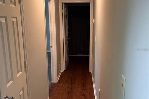 Снять в аренду квартиру в Энглвуд, Флорида 5 комнат, 108.23м2, № 1824838 - фото 4
