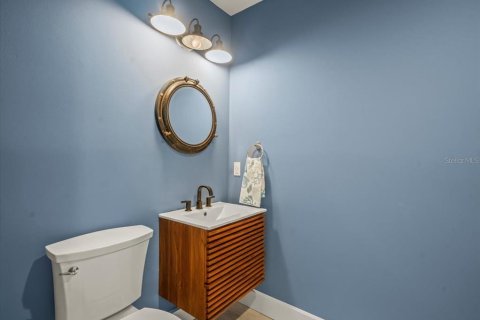 House in Redington Beach, Florida 3 bedrooms, 218.51 sq.m. № 1898828 - photo 24