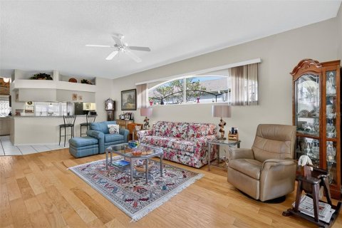 Villa ou maison à vendre à Leesburg, Floride: 3 chambres, 147.53 m2 № 2147715 - photo 12
