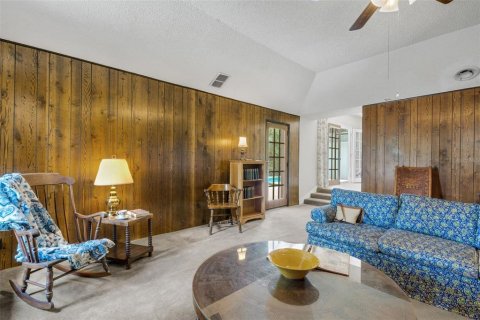 House in Lakeland, Florida 5 bedrooms, 308.99 sq.m. № 2098176 - photo 14