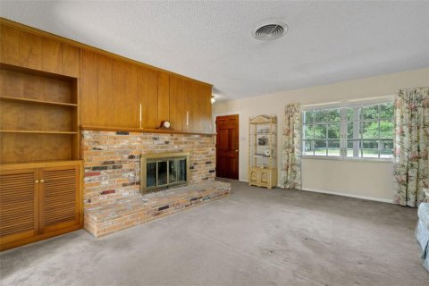 House in Lakeland, Florida 5 bedrooms, 308.99 sq.m. № 2098176 - photo 2