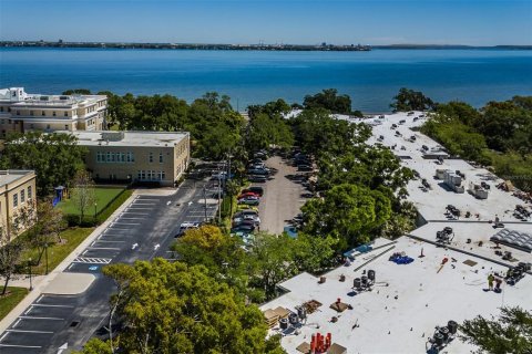 Condo in Tampa, Florida, 2 bedrooms  № 1724493 - photo 28