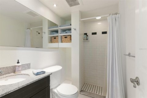 Condo in Tampa, Florida, 2 bedrooms  № 1724493 - photo 20