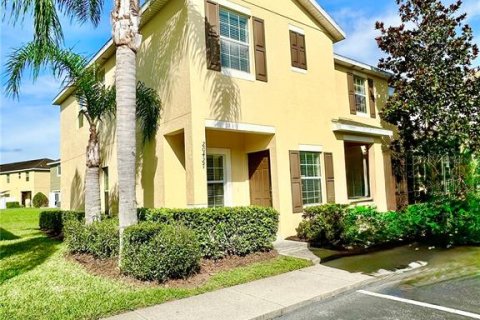 Touwnhouse à Tampa, Floride 2 chambres, 110.74 m2 № 1824474