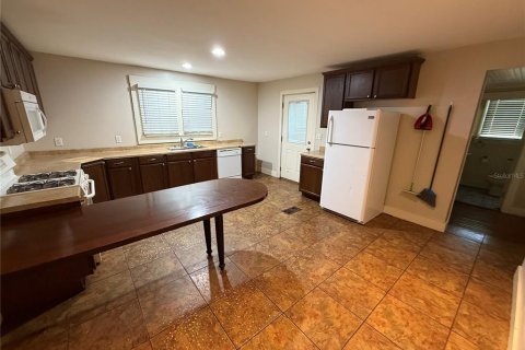 Villa ou maison à louer à Gainesville, Floride: 4 chambres, 131.09 m2 № 1870717 - photo 6