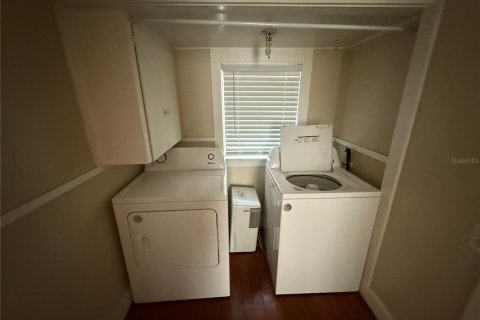 Villa ou maison à louer à Gainesville, Floride: 4 chambres, 131.09 m2 № 1870717 - photo 8