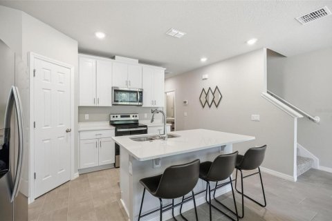 Adosado en venta en Davenport, Florida, 3 dormitorios, 141.68 m2 № 2109282 - foto 10