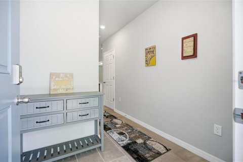 Adosado en venta en Davenport, Florida, 3 dormitorios, 141.68 m2 № 2109282 - foto 6