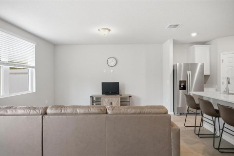 Adosado en venta en Davenport, Florida, 3 dormitorios, 141.68 m2 № 2109282 - foto 15