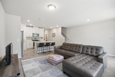 Adosado en venta en Davenport, Florida, 3 dormitorios, 141.68 m2 № 2109282 - foto 13