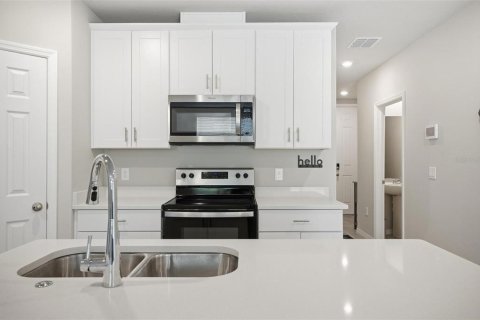 Adosado en venta en Davenport, Florida, 3 dormitorios, 141.68 m2 № 2109282 - foto 19