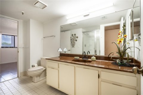 Купить кондоминиум в Помпано-Бич, Флорида 2 спальни, 113.53м2, № 1980222 - фото 17